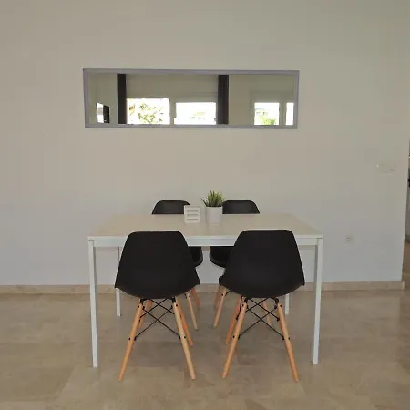 Apartment Saturno Beach, Private Parking,